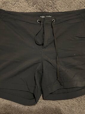Women’s Black Omni-Shield Performance Shorts